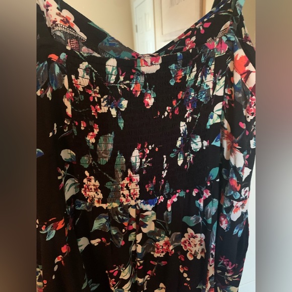 Express Summer Dress - Picture 4 of 4